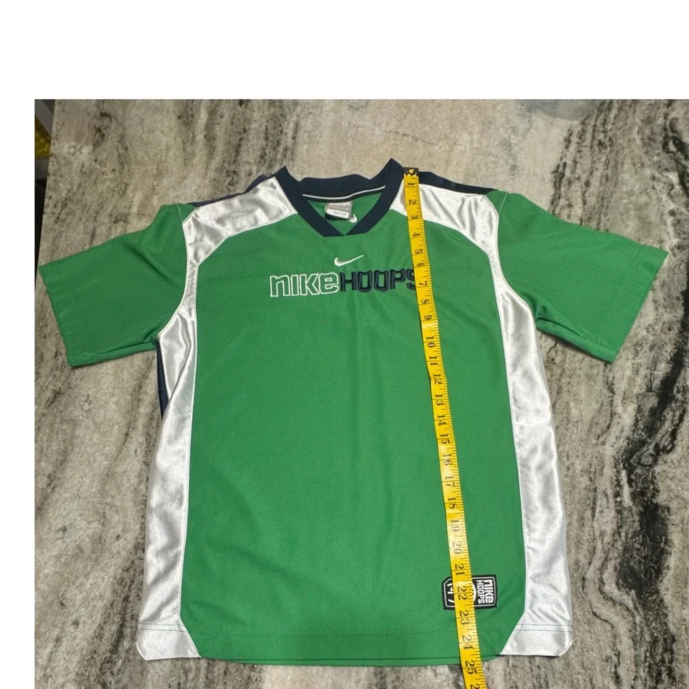 Nike Hoops Basketball Jersey Boys Medium Green Embroidered Y2K Vintage 218417-30